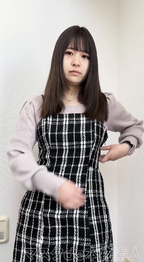 完全顔出し！乃木坂美人**大生、２０歳！スリル満点、国道脇で野外SEX！地べたで大胆に正常位